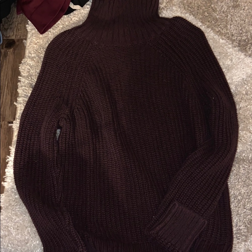Old Navy purple turtle neck sweater